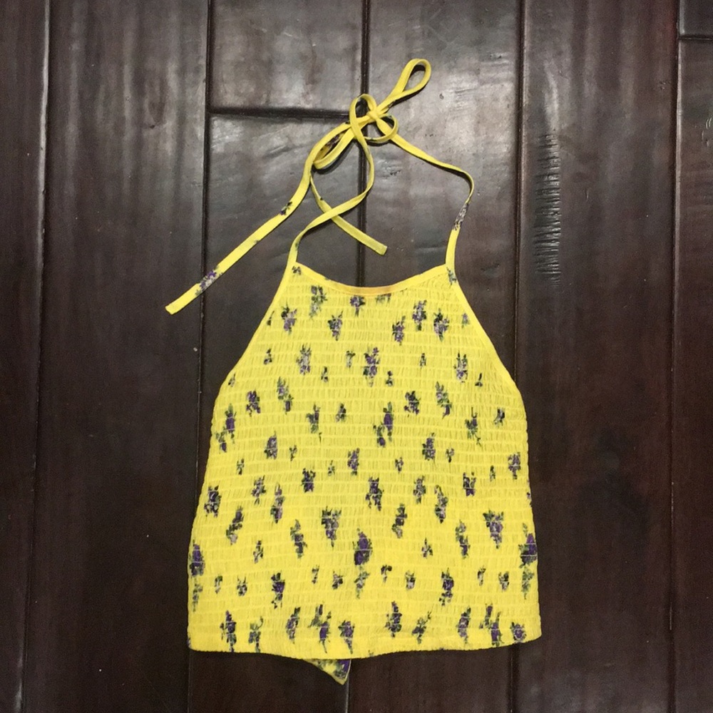 Yellow crop-top